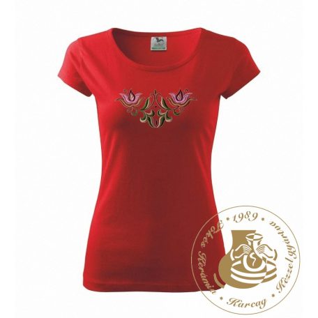 Hímzett női póló kun mintával