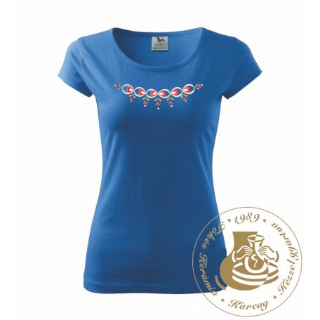 Hímzett női póló kun mintával