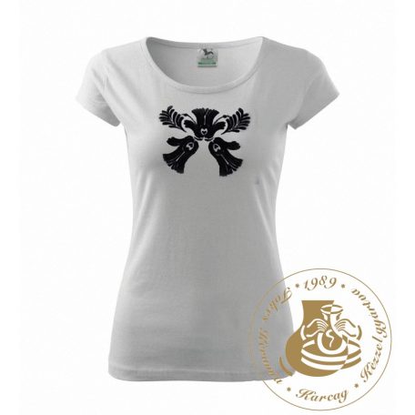 Hímzett női póló kun mintával