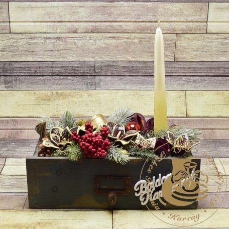 Karácsonyi antik fadobozos asztaldísz 2