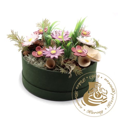 Kerámia margaréták zöld papírdobozban - asztaldísz