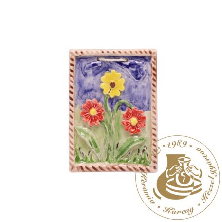 Sárga és piros margaréták - kézműves kerámia falikép